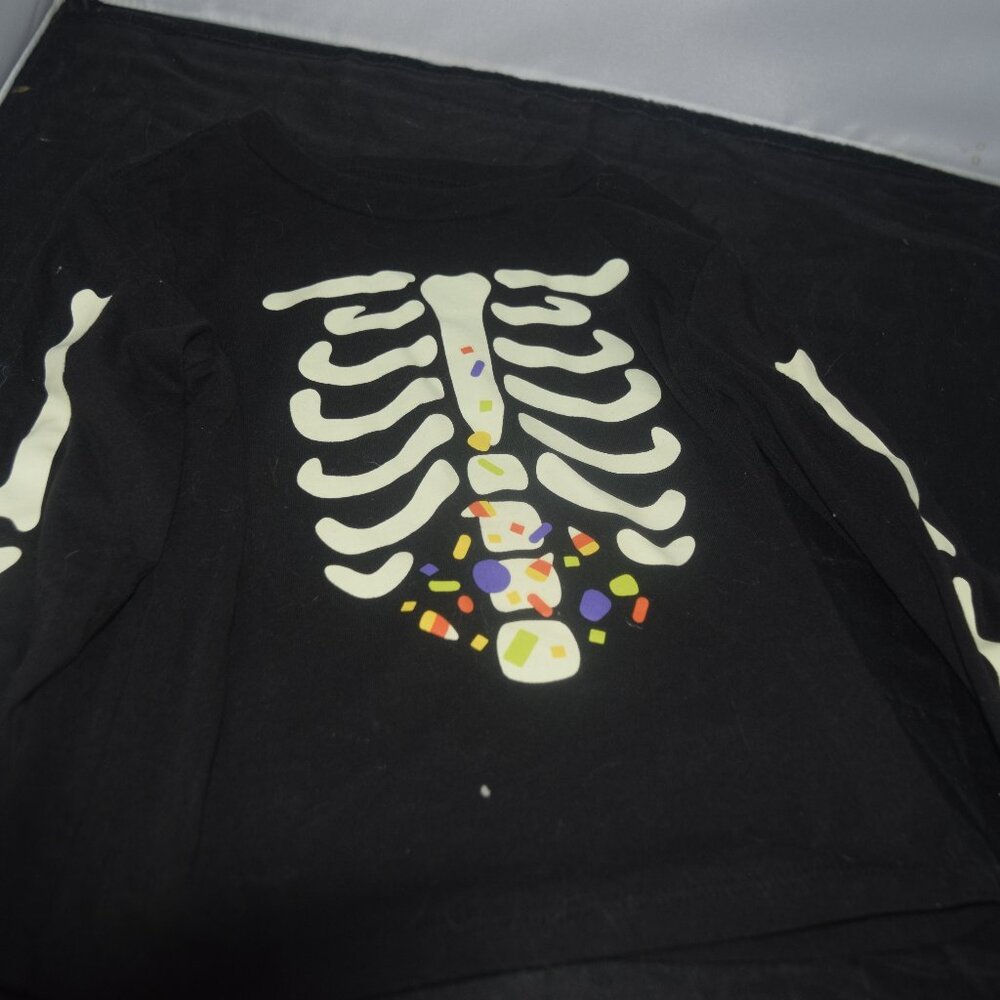 Halloween Skeleton tshirt 3T